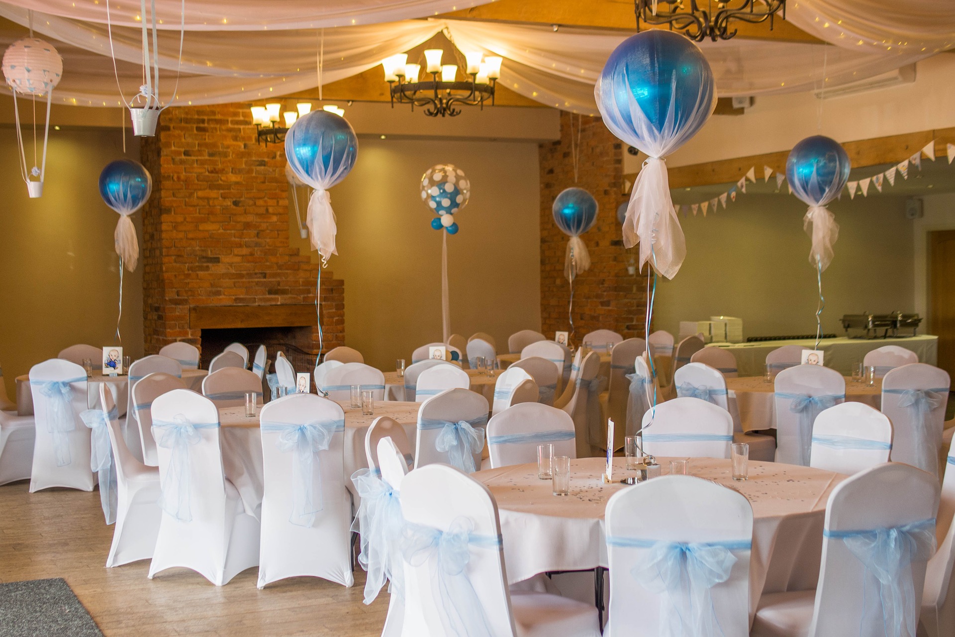 Detalls solidaris de noces